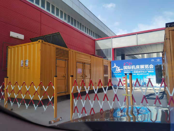 大田镇出租发电机-柴油发电机和汽油发电机哪个更好一些？
